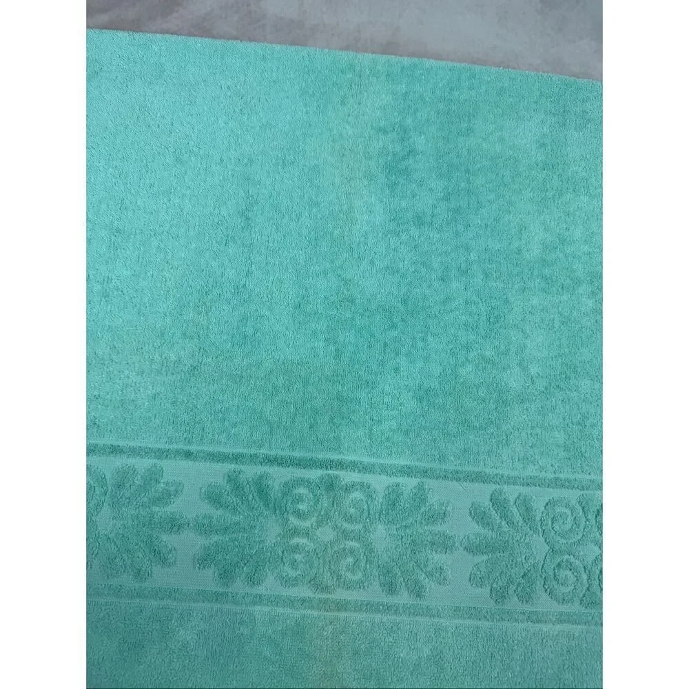 Vintage Cannon Santa Cruz Bath Towel Teal Aqua 21x42” READ